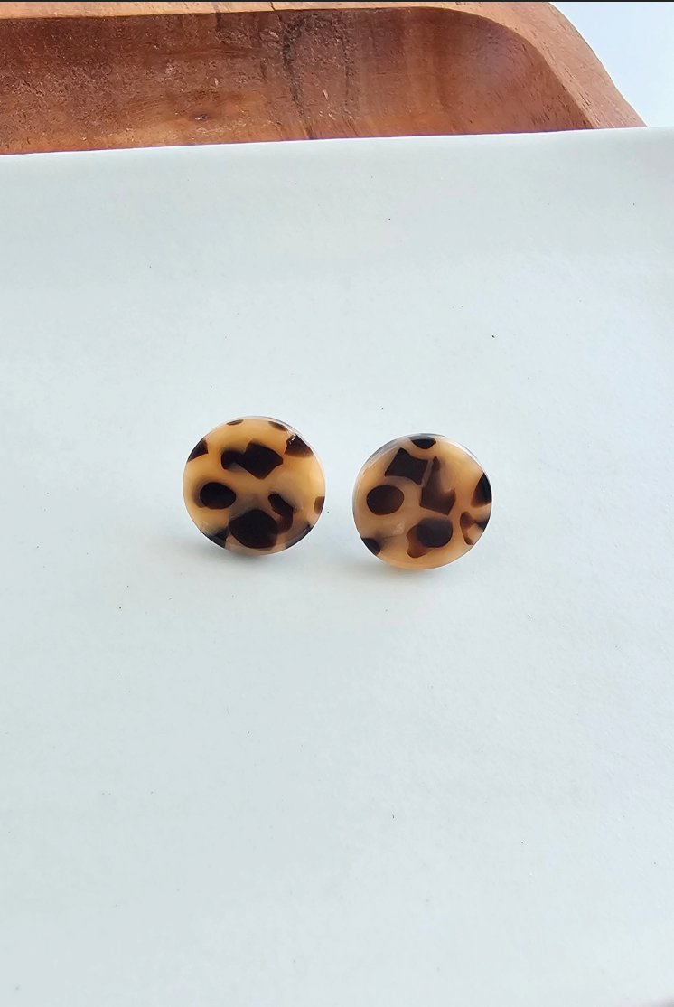 Sophie leopard disc studs