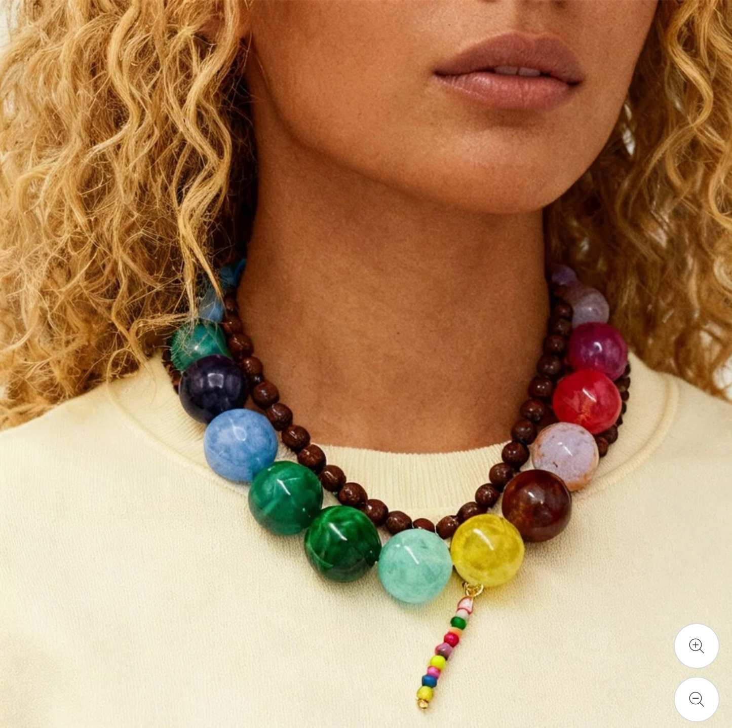 bauble bar style necklace