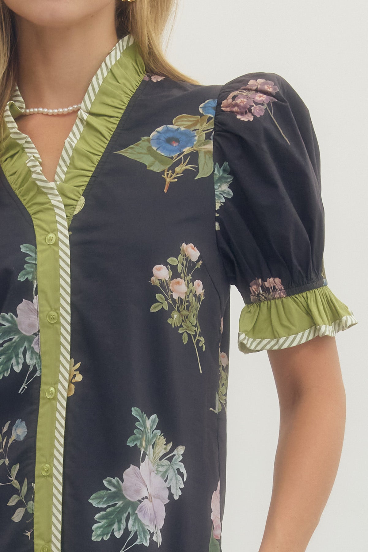 black ruffle sleeve flora top